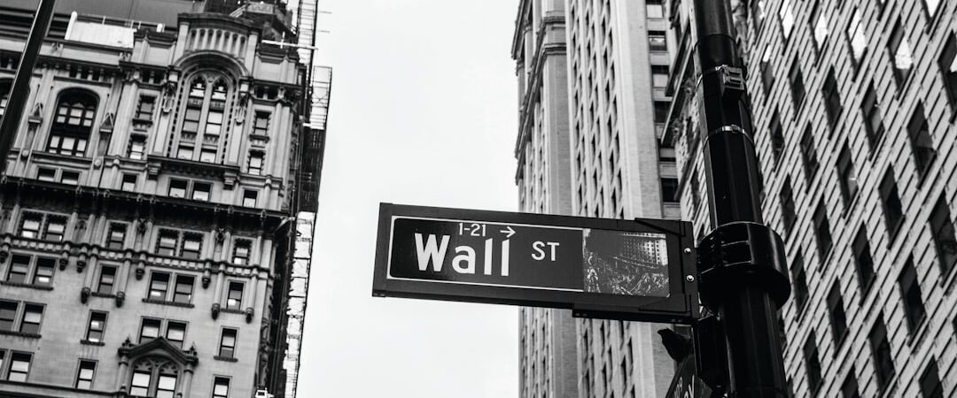 Hedge Fund vs Private Equity Careers: Which Path Fits You in 2025?