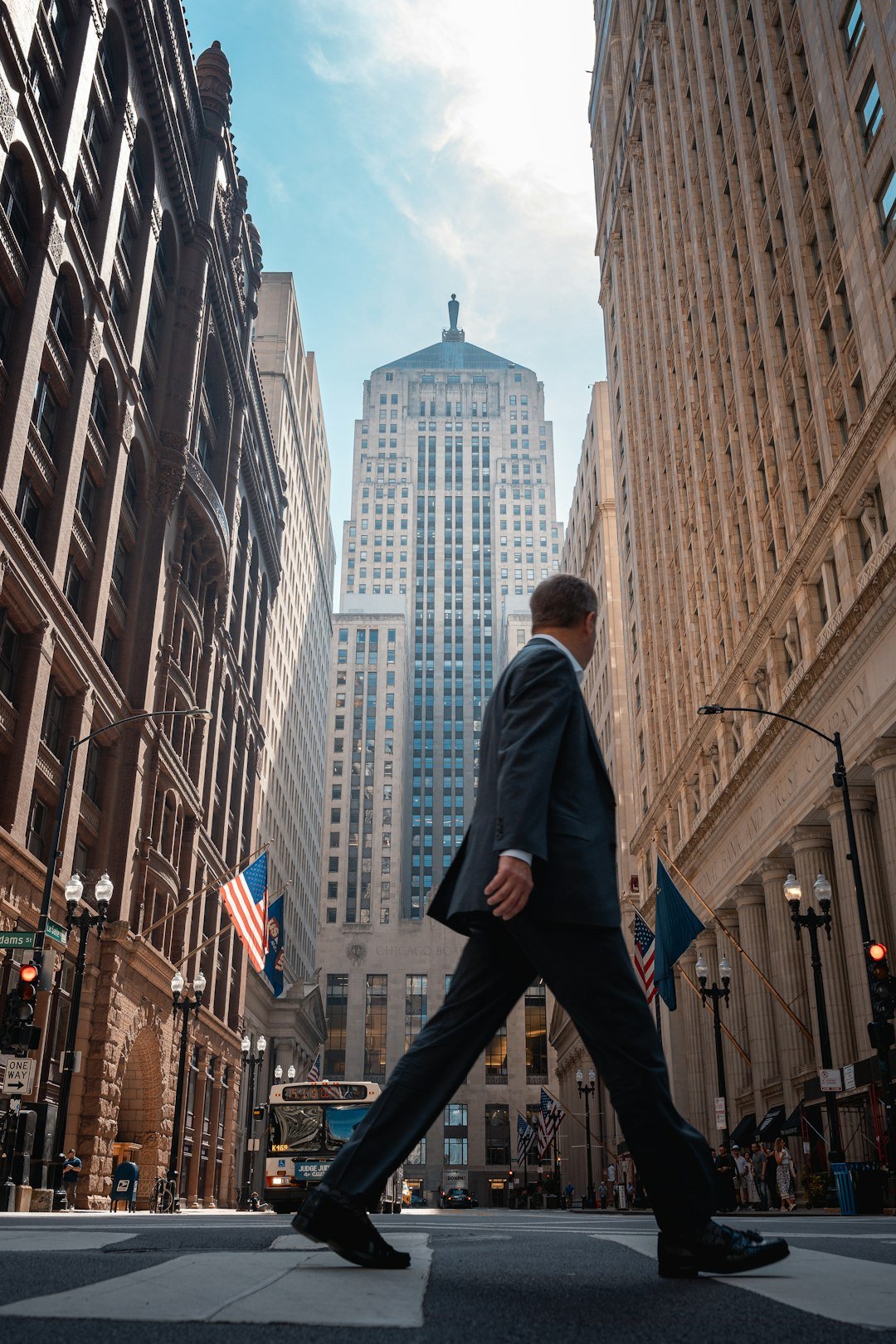 Highest Paying Finance Jobs in 2025: Hedge Funds, Private Equity, and Beyond